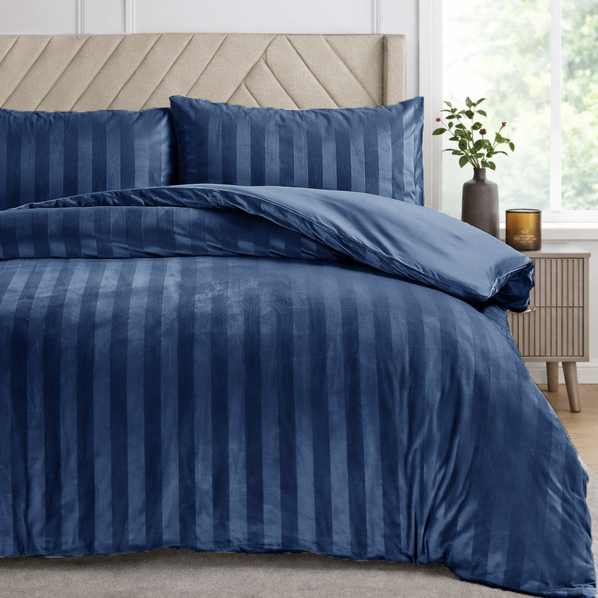 Velosso Oslo Luxury Velvet Stripe Duvet Cover And Pillowcase Set