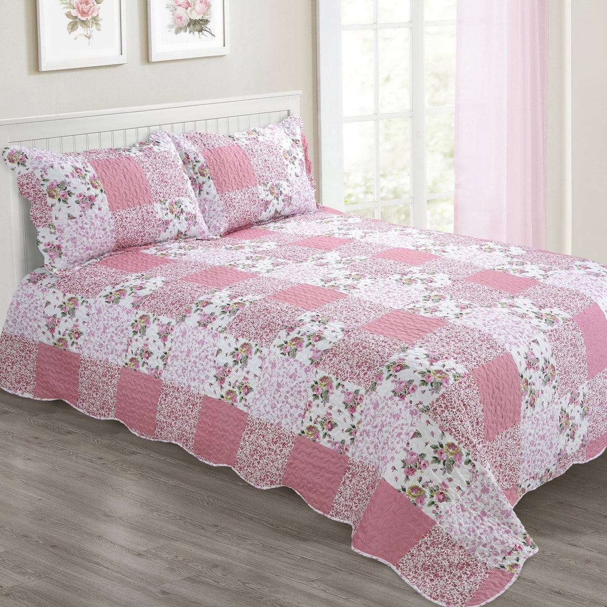 Velosso Wisteria Floral Patchwork Printed Quilted Bedspread Set