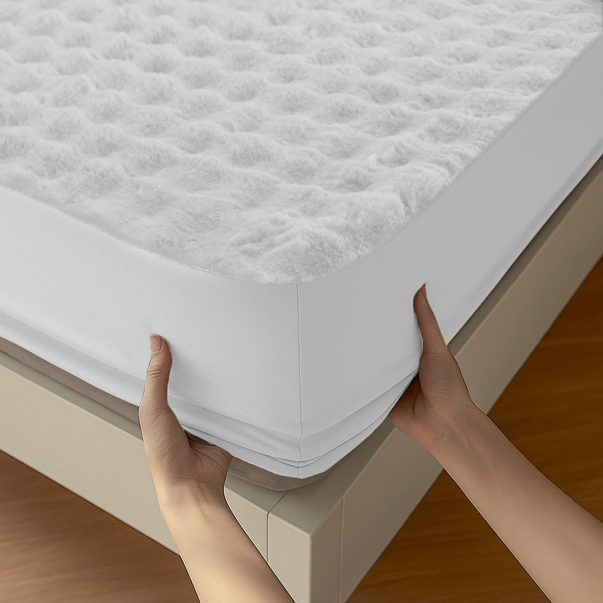 Sweet Dreams Alpine Bubble Faux Fur Fitted Sheet