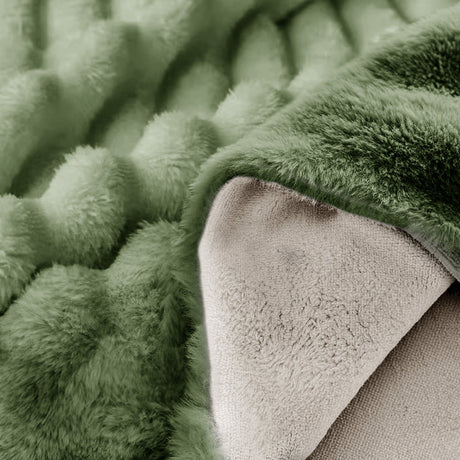 Velosso Jumbo Cord Faux Rabbit Fur Duvet Cover And Pillowcase Set