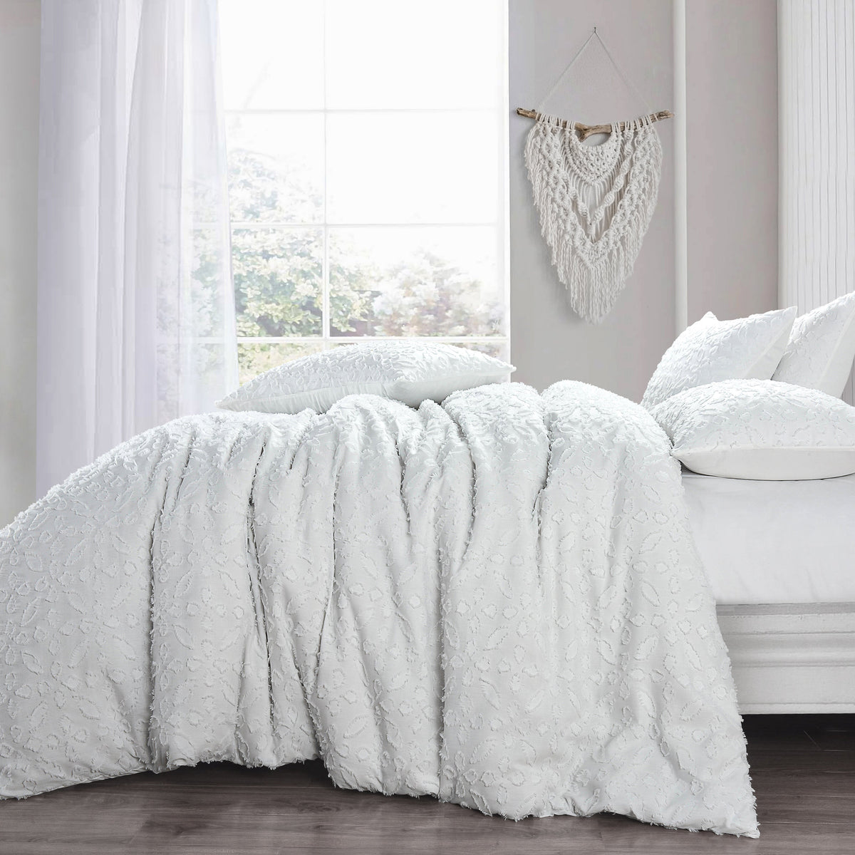 Intimates Astra Tufted Duvet Cover & Pillowcase Set