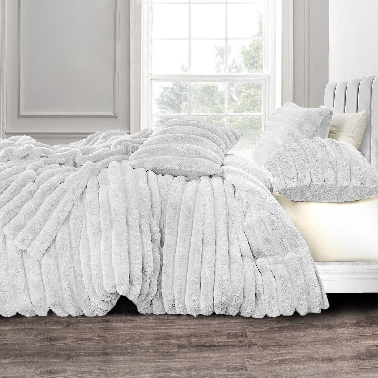 Velosso Jumbo Cord Faux Rabbit Fur Duvet Cover and Pillowcase Set