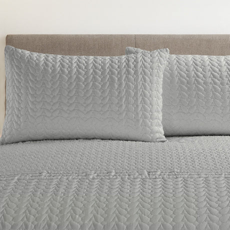 Velosso Kinsley Embossed Pattern Duvet Cover And Pillowcase Set