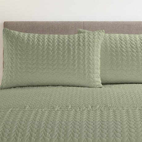 Velosso Kinsley Embossed Pattern Duvet Cover And Pillowcase Set