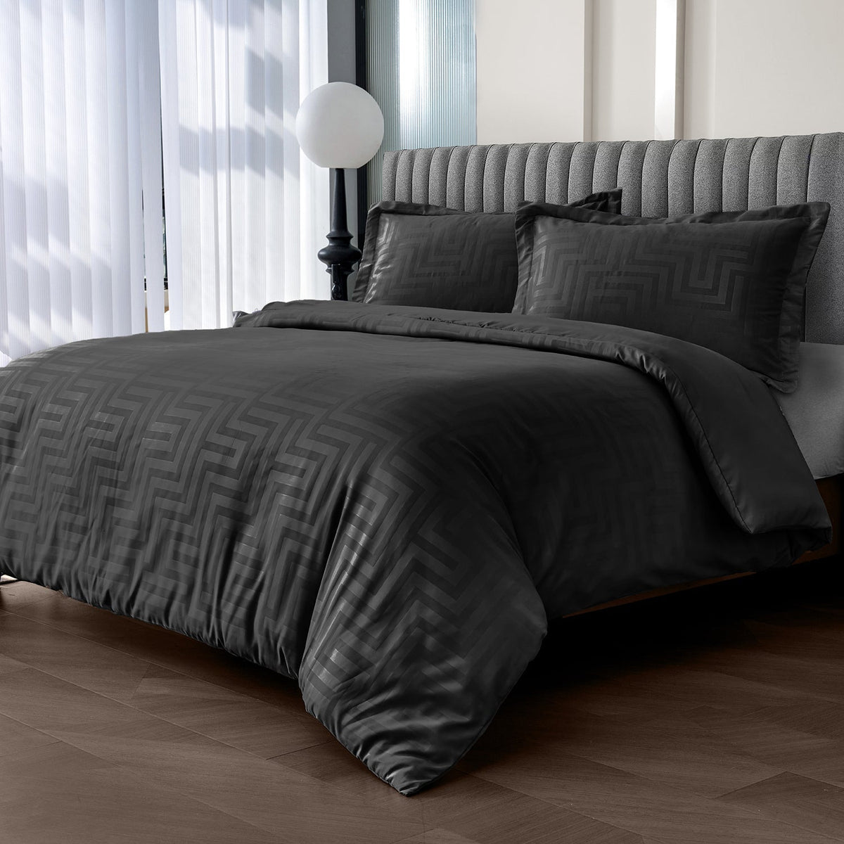 Velosso Larson Stripe Duvet Cover & Pillowcase Set