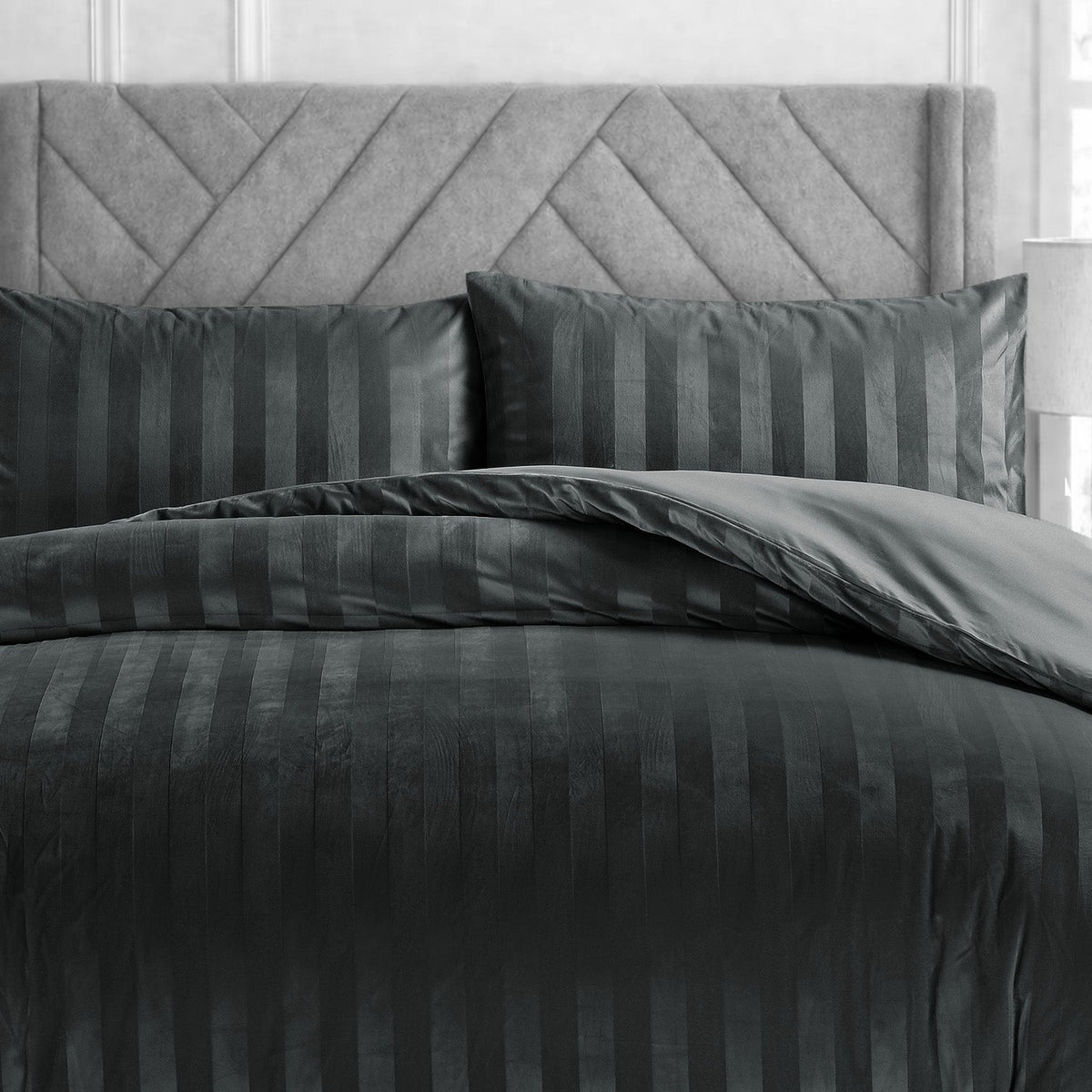 Velosso Oslo Luxury Velvet Stripe Duvet Cover And Pillowcase Set