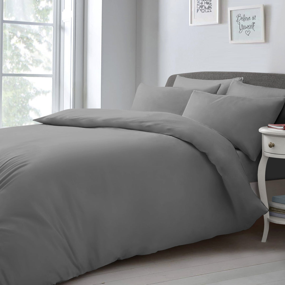 Velosso Microfibre Plain Duvet Cover & Pillowcase Set