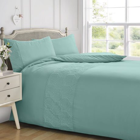 Velosso Quilted Floral Duvet Cover & Pillowcase Set
