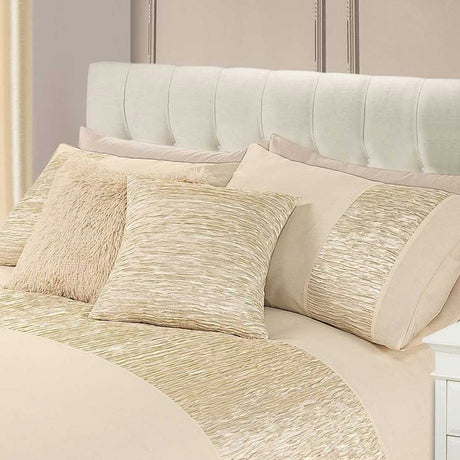 Intimates Freya Duvet Cover & Pillowcase Set