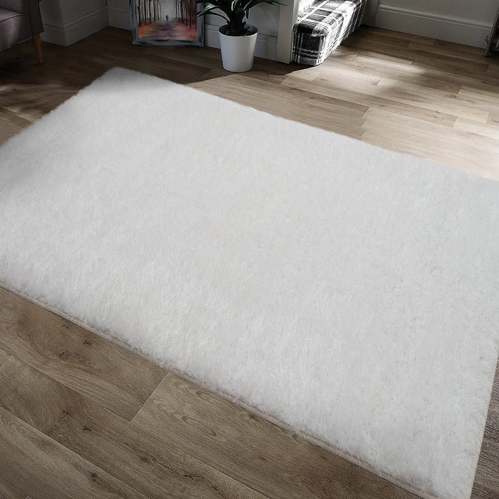 Majestic White Shaggy Floor Rug