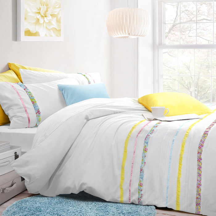 Floral Ruffles Duvet Cover & Pillowcase Set