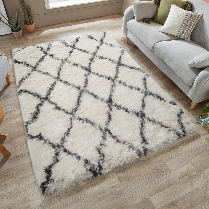 Linhas Scandi Ivory Teddy Fur Floor Rug